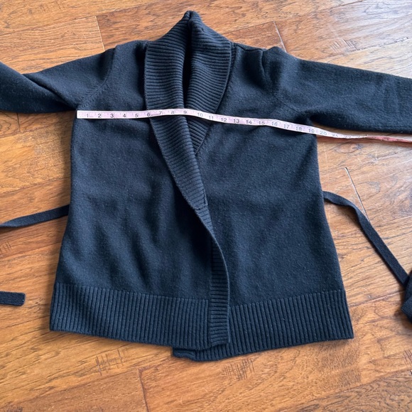 Ann Taylor Wool Black Open Collar Cardigan - Picture 9 of 10